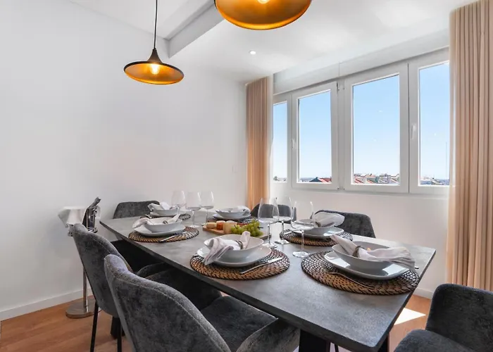 Modern By Cm Daire Amadora